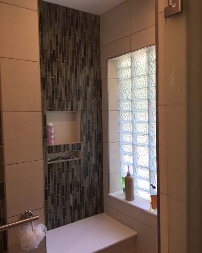 Glass block high privacy shower window with 4 x 8 glass blocks using the iceberg pattern - Innovate Building Solutions